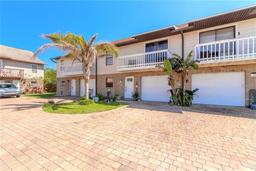 Picture of 731 Laurel Bay Circle, New Smyrna Beach, FL 32169