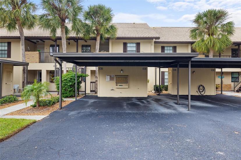 Picture of 380 Three Lakes Lane Unit E, Venice FL 34285