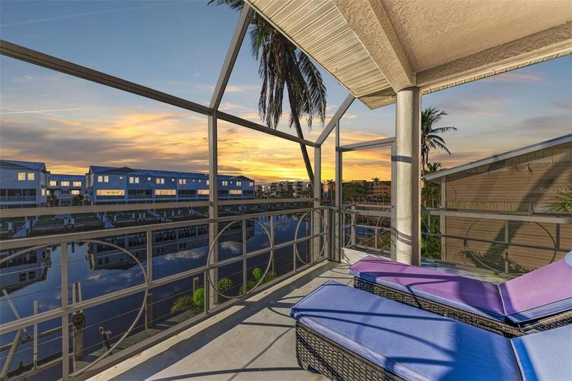 Picture of 276 Lewis Circle Unit 112, Punta Gorda FL 33950