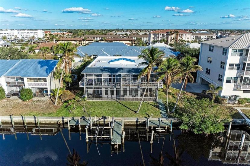 Picture of 276 Lewis Circle Unit 112, Punta Gorda FL 33950