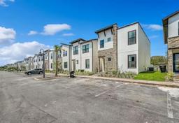 Picture of 244 Villa Domani Circle, Davenport, FL 33896