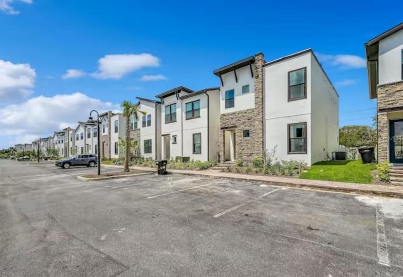 Picture of 244 Villa Domani Circle, Davenport FL 33896