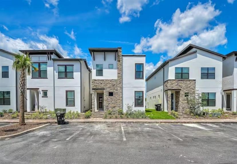 Picture of 244 Villa Domani Circle, Davenport FL 33896