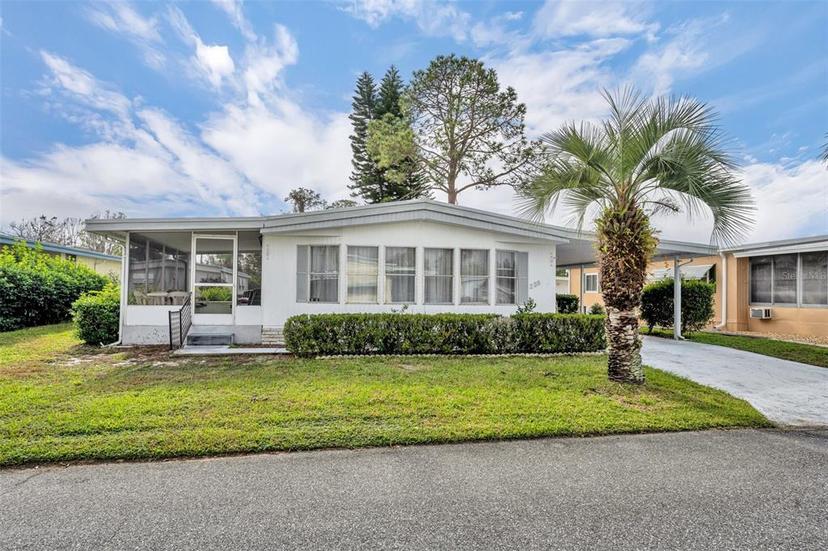 Picture of 259 Kelou Court, Leesburg FL 34788