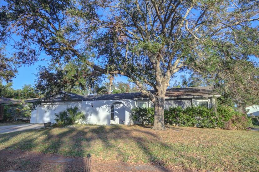 Picture of 3207 Woodmont Drive, Sarasota FL 34232