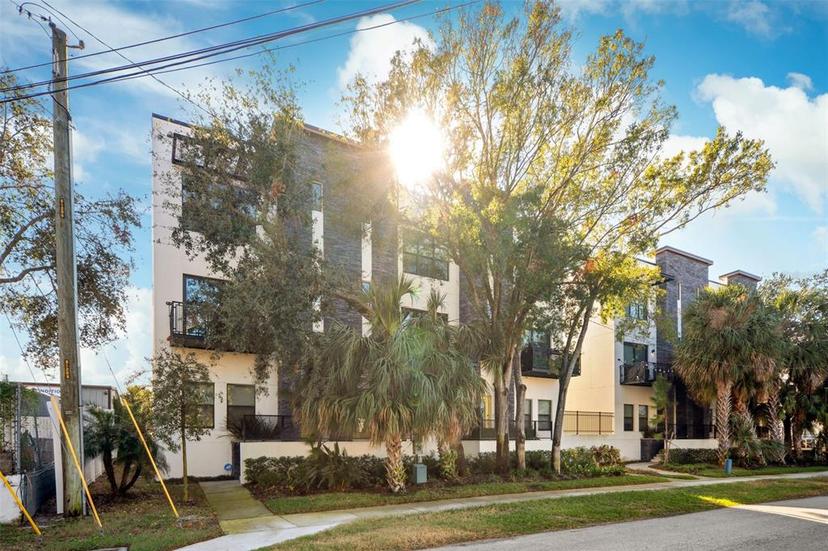 Picture of 4810 W Mcelroy Avenue Unit 2, Tampa FL 33611