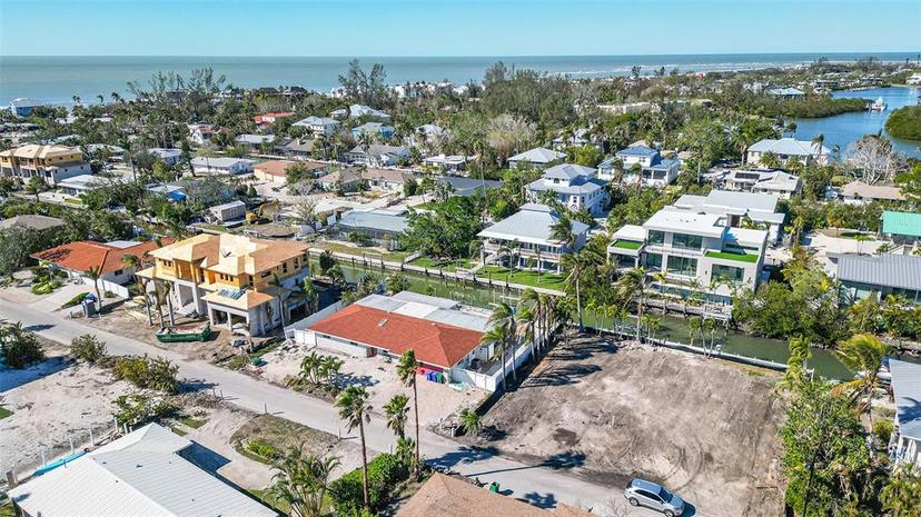 Picture of 579 Bayview Drive, Longboat Key FL 34228