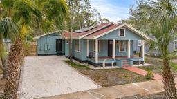 Picture of 2514 Beach Boulevard S, Gulfport, FL 33707