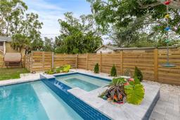 Picture of 2514 Beach Boulevard S, Gulfport, FL 33707