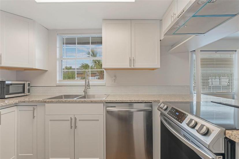 Picture of 1000 S Semoran Boulevard Unit 814, Winter Park FL 32792