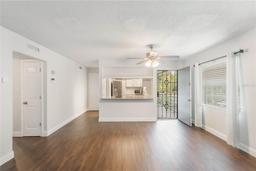 Picture of 1000 S Semoran Boulevard Unit 814, Winter Park, FL 32792
