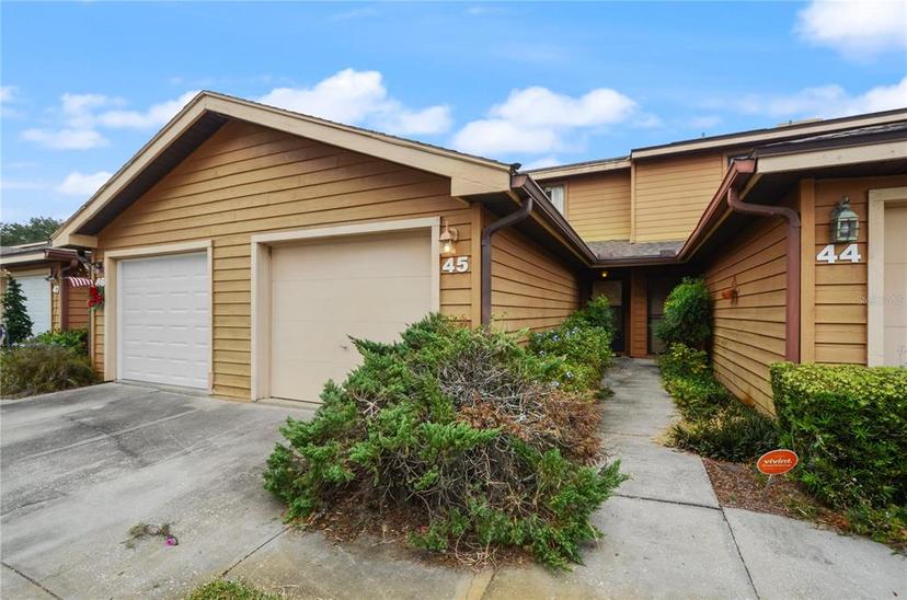 Picture of 707 Carpenters Way Unit 45, Lakeland FL 33809