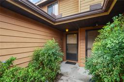 Picture of 707 Carpenters Way Unit 45, Lakeland, FL 33809