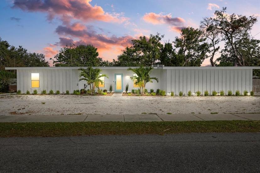 Picture of 2069 Bougainvillea Street, Sarasota FL 34239