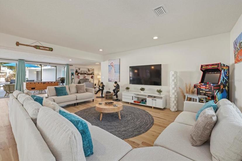 Picture of 2069 Bougainvillea Street, Sarasota FL 34239