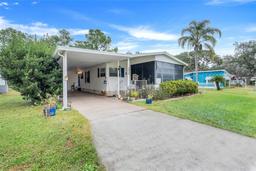 Picture of 1915 Stacey Drive, Mount Dora, FL 32757
