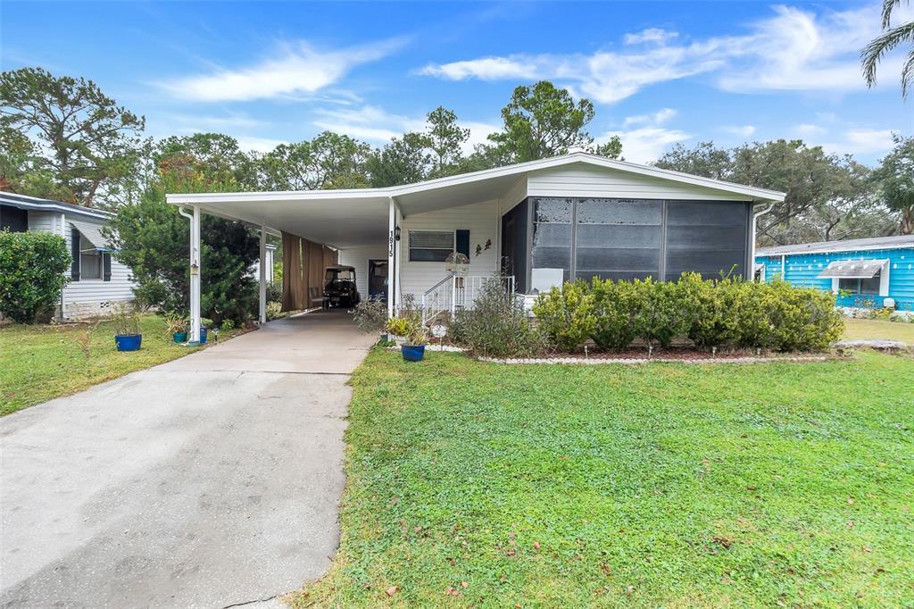 Picture of 1915 Stacey Drive, Mount Dora, FL 32757