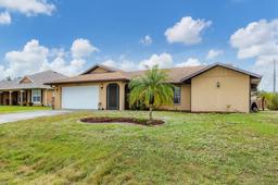 Picture of 10475 Alexandria Avenue, Englewood, FL 34224