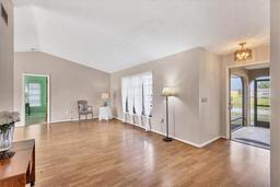 Picture of 10475 Alexandria Avenue, Englewood, FL 34224