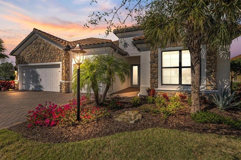 Picture of 7130 Whittlebury Trail, Bradenton FL 34202