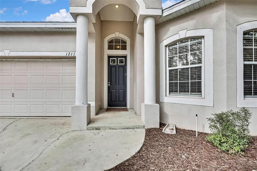 Picture of 12119 Hunters Lake Drive, New Port Richey FL 34654