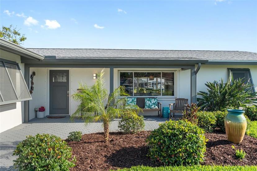 Picture of 5101 Huntington Circle Ne, St Petersburg FL 33703