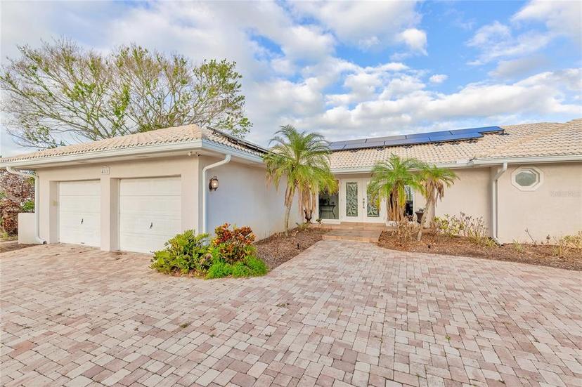 Picture of 411 Belle Isle Avenue, Belleair Beach FL 33786