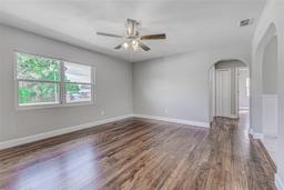 Picture of 217 W Lake Avenue, Auburndale, FL 33823