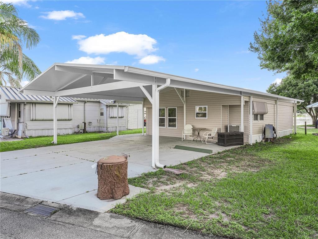 Picture of 42 Queen Of Waters Street, Lake Wales, FL 33898