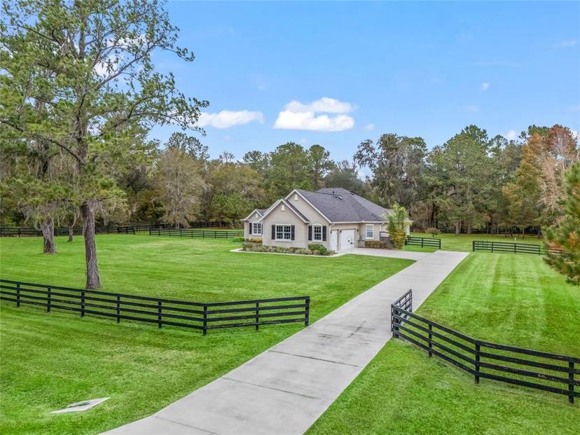 Picture of 14225 NW 145Th Street, Williston FL 32696