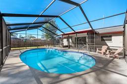 Picture of 2233 Curlew Road, Dunedin, FL 34698