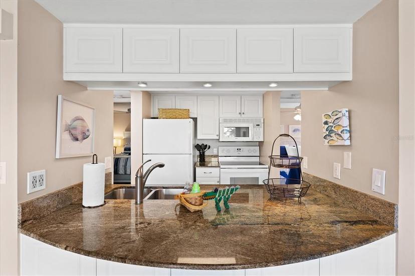 Picture of 1700 Cove Ii Place Unit 310, Sarasota FL 34242