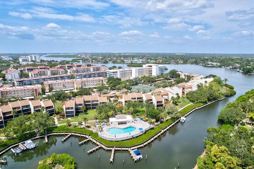 Picture of 1700 Cove Ii Place Unit 310, Sarasota FL 34242