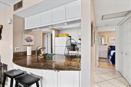 Picture of 1700 Cove Ii Place Unit 310, Sarasota, FL 34242