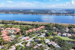 Picture of 2960 Sandringham Place, Sarasota, FL 34235
