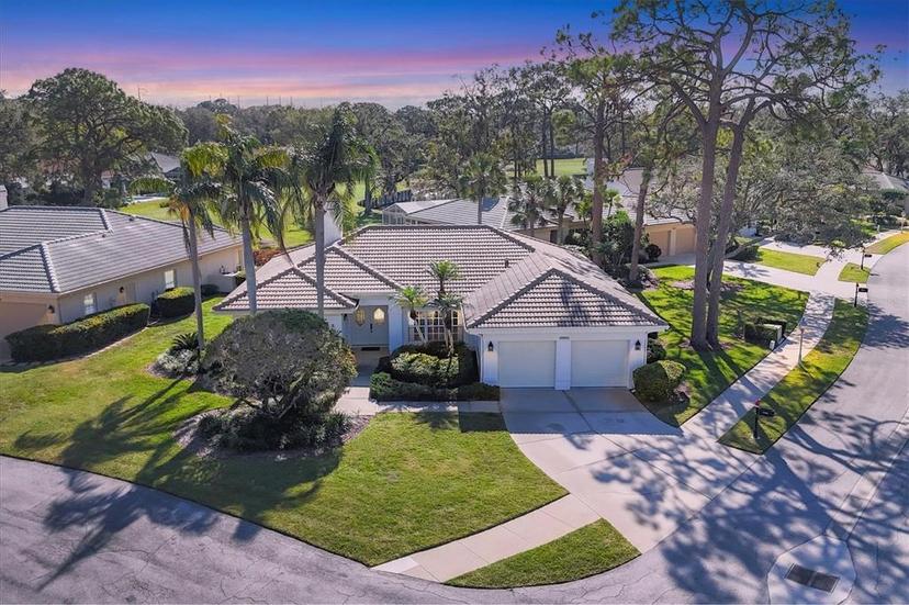 Picture of 2960 Sandringham Place, Sarasota FL 34235