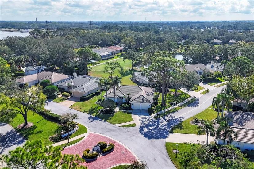 Picture of 2960 Sandringham Place, Sarasota FL 34235