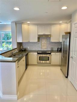 Picture of 7652 Whisper Way Unit 104, Reunion, FL 34747