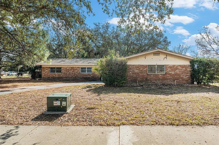 Picture of 3700 Dana Shores Drive, Tampa FL 33634