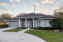 Picture of 566 Oak Bay Drive, Osprey, FL 34229