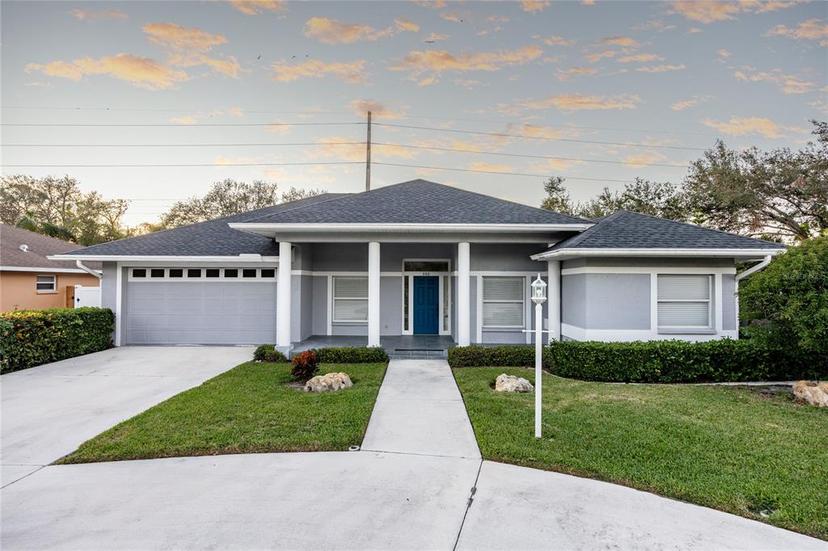 Picture of 566 Oak Bay Drive, Osprey FL 34229