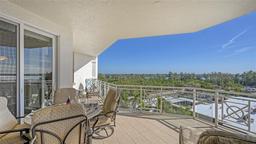 Picture of 2050 Benjamin Franklin Drive Unit B603, Sarasota, FL 34236