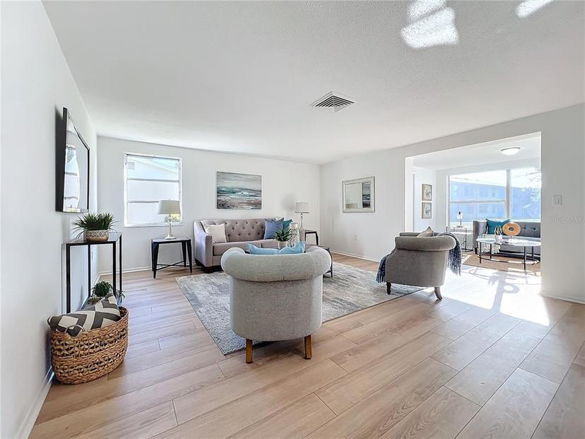 Picture of 2460 Terry Lane, Sarasota FL 34231