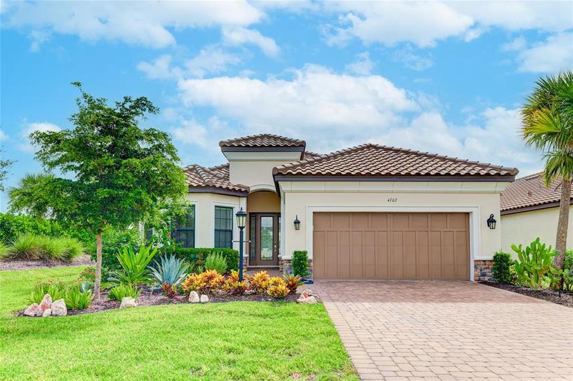 Picture of 4707 Arpino Court, Bradenton FL 34211