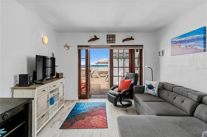 Picture of 19110 Gulf Boulevard Unit 3, Indian Shores FL 33785