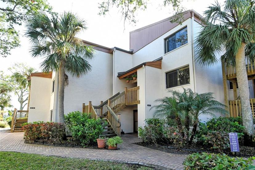 Picture of 1700 Cove Ii Place Unit 311, Sarasota FL 34242