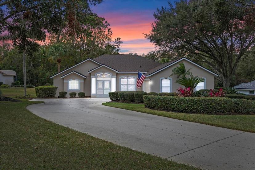 Picture of 5318 Greens Drive, Lady Lake FL 32159