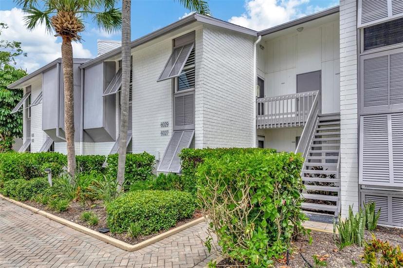 Picture of 6029 E Peppertree Way Unit 116, Sarasota FL 34242