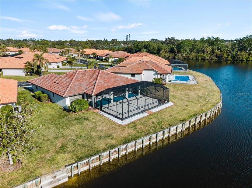 Picture of 1946 Cove Pointe Drive, Venice FL 34293