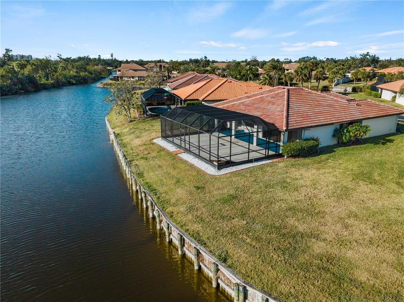 Picture of 1946 Cove Pointe Drive, Venice FL 34293